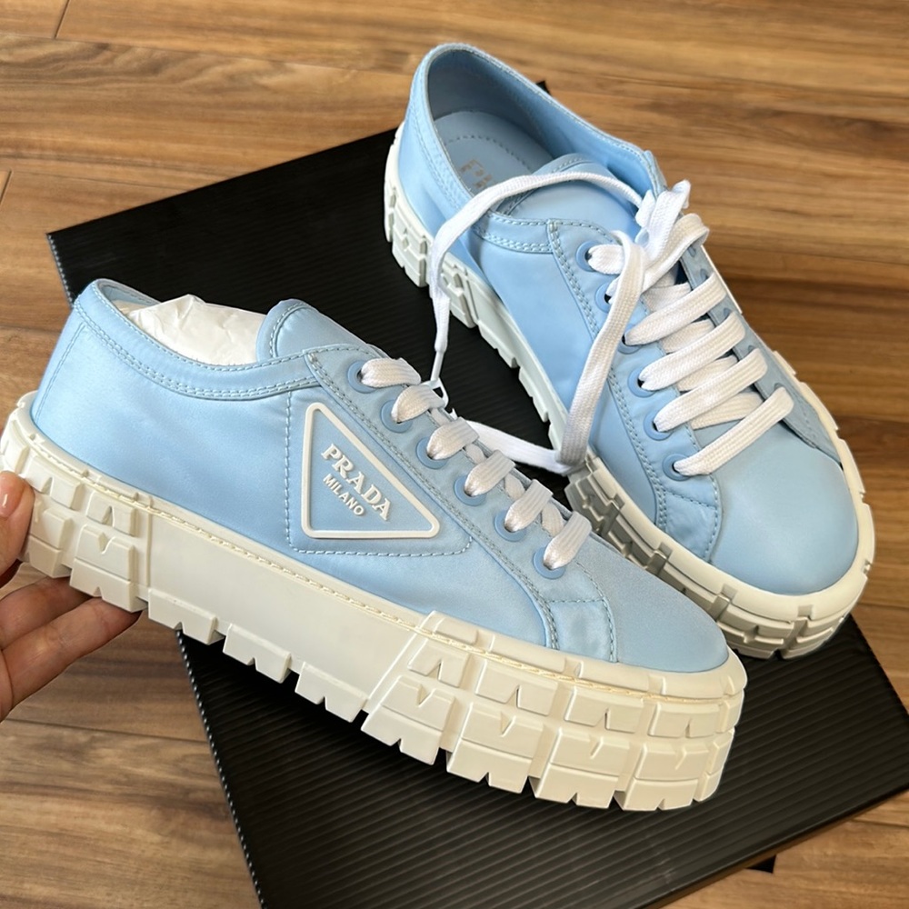 Prada logo platform sneakers blue size 40.5 designer size